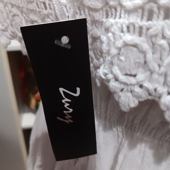 Zury white dress NWT  LG  100 cotton mid line - Picture 5 of 7